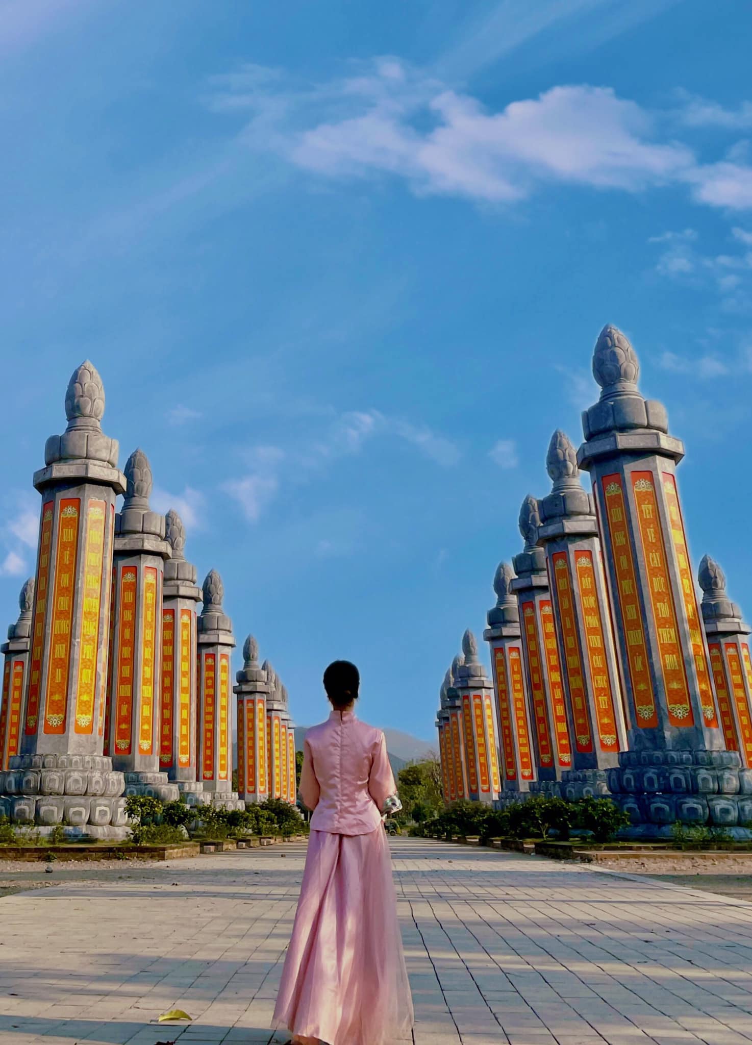 480829360 2279345505767280 1621016492384806371 N