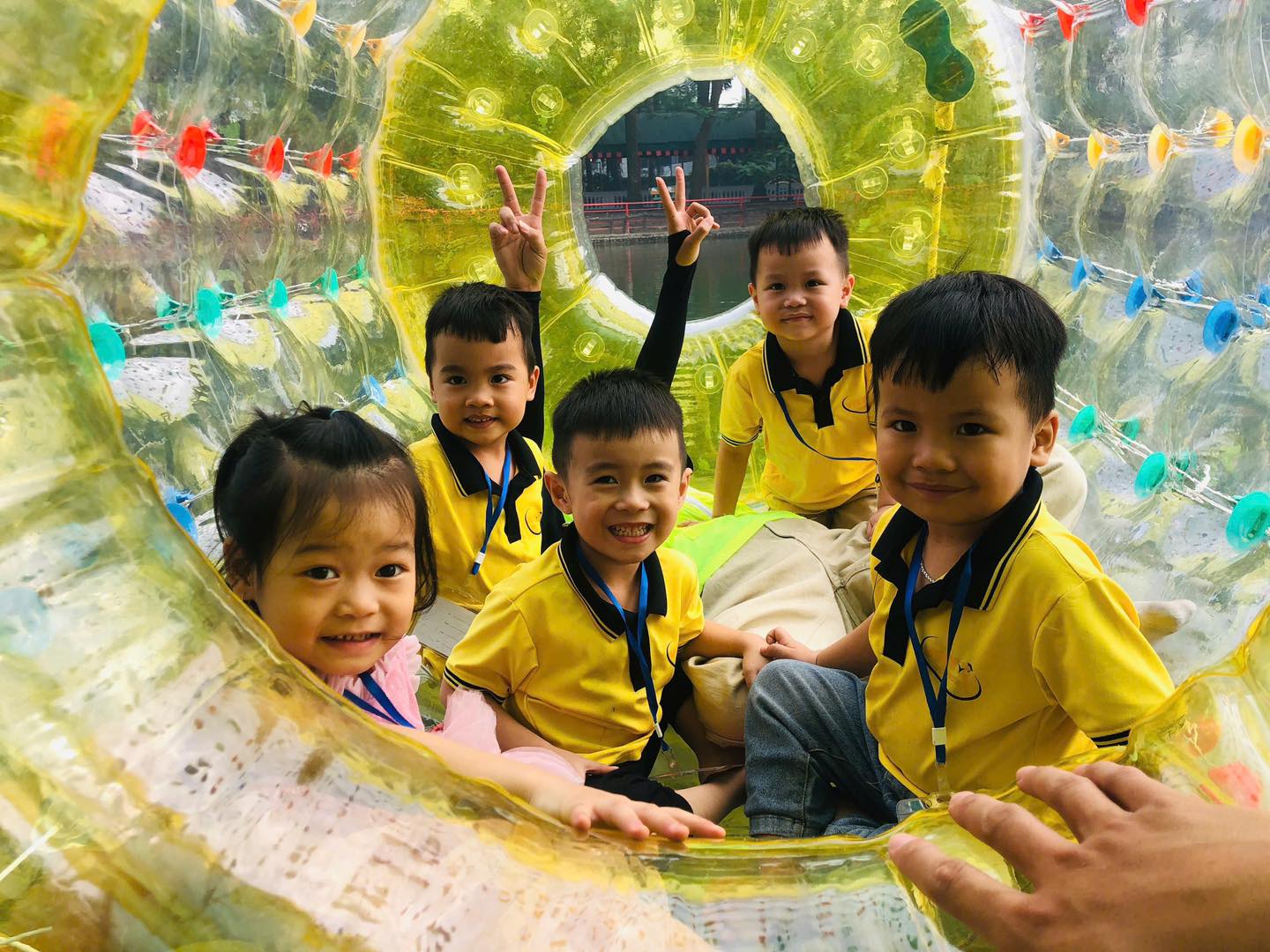 571428601 1291907226284101 4627197499441381867 N